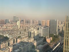 -颐湾悦享酒店(万家丽国际购物广场店)