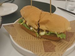 -露露家咖啡店