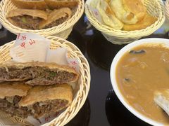 -方中山胡辣汤(顺河路店)