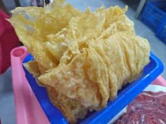 炸腐竹-花苑美食横琴生蚝火锅(拱北粤华路店)