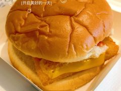 -麦当劳(学院大街店)