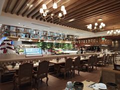 -雍和会海鲜姿造自助(湖东路店)