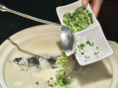 -许爷家·生态湖鲜(徐汇日月光店)