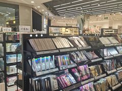 -三福百货(李家村万达广场店)