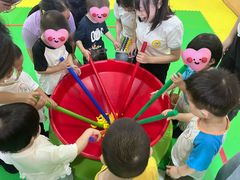 -哲学苑亲子园·早教婴儿托育·婴儿游泳(颐龙湾店)