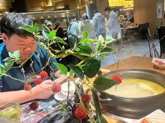 -一朵菌·野生菌探索家火锅(南亚店)