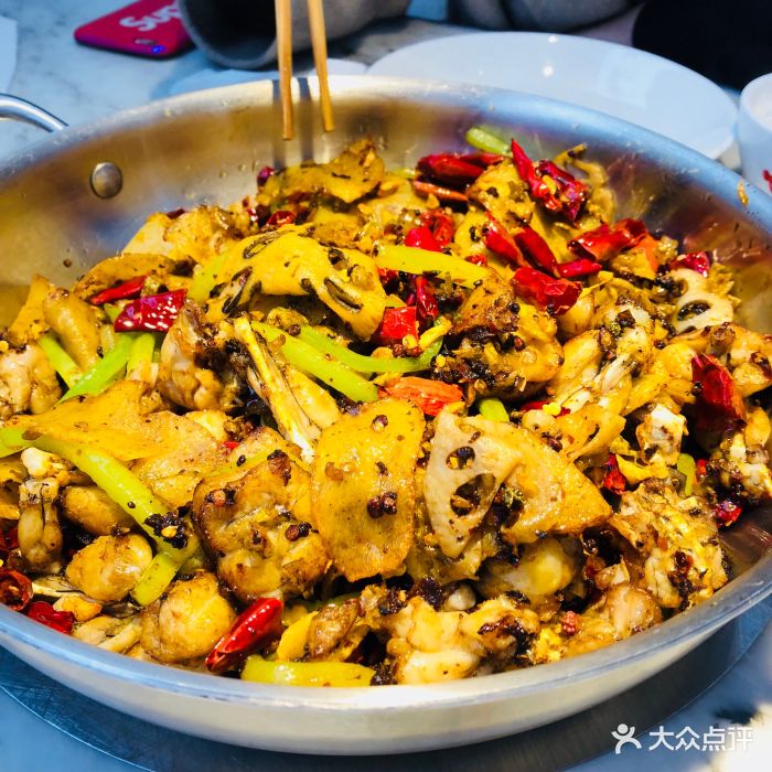 咏蛙田鸡【阿咏煲】(仓山万达店)干锅田鸡图片