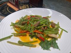 -娜仁图雅蒙古美食村(33小镇店)