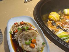 -万里闯关东铁锅炖菜馆(高新旗舰店)