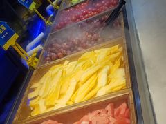 自助取餐区-蒙肥羊·酸汤潮牛·鲜牛肉火锅烤肉自助(岗顶店)