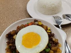 干免治牛肉饭-喜莲咖啡