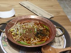 -妈妈故事米线(市府恒隆店)