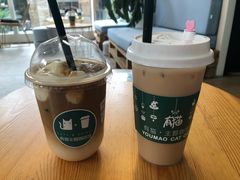 -有猫主题·治愈系猫咖(曾厝垵店)