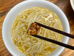 -文山荷鲜居(翠湖店)