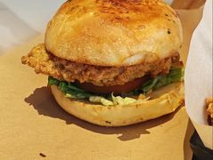 黄金三脆多汁鸡堡-必胜客(栖乐荟店)