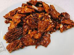 老爆三-卫鼎轩·家宴(水上公园店)