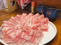 特色经典羔羊肉-乐宴·老北京铜火锅(桂庙店)
