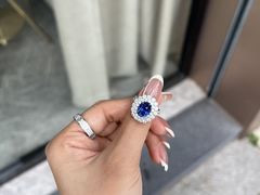 -聚云奢二手奢侈品黄金手表包包回收·中古店(三里屯总店)