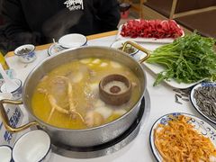 -朴小妹人参鸡汤火锅(长白山万达店)
