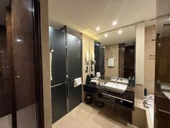 -广州天河希尔顿酒店