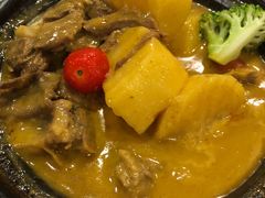 招牌咖喱牛腩煲-新世界餐厅(万达店)