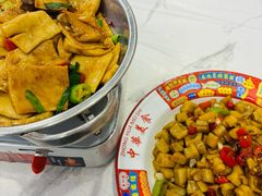 -江城燕子大排档(江汉路步行街店)