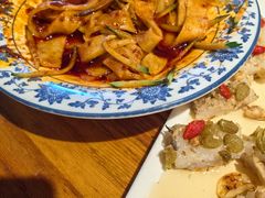 -柴窝堡22号辣子鸡·传承新疆菜