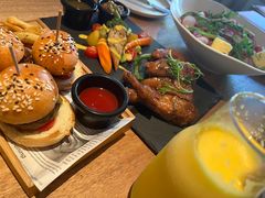 -翠贝卡&Mama Kelly Brunch Coffee(河西店)