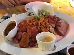 -皇冠自酿啤酒坊(中国红街5号楼店)
