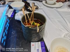 -红鼎豆捞·非遗鲍皇汤火锅(宝丰路店)