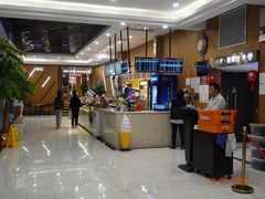 -大光明丽星VIP影城(昌里路杜比全景声店)