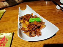 -金枝玉叶上海人家食府(三里河店)