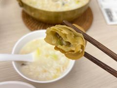手拆蟹粉春卷-苏小柳点心·手作小笼包(新街口分院店)
