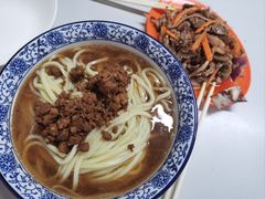 -小四川麻辣面馆(新联草街店)