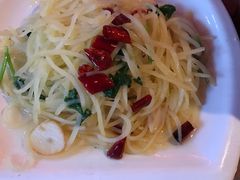 香菜梗炝土豆丝-绿茶餐厅(蓝色港湾店)
