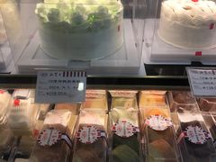 -红宝石·鲜奶小方(万航店)