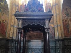 -滴血救世主教堂