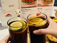 -必胜客(港汇店)