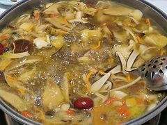 -野菌王•养生汤锅•野生菌火锅(大理漾濞路店)