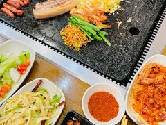 烤酸菜-韩阳王石板烤肉