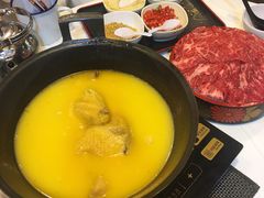 -鲜入围煮花胶鸡海鲜火锅