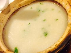 -新大咀港式茶餐厅(宝山万达店)