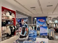-百年港湾奥特莱斯(香炉礁店)