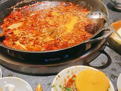 -四小区火锅·巷子里的重庆火锅(花照壁店)
