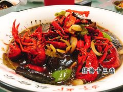 -小鳌陪你小排档·四季小龙虾·田鸡·宵夜(中央第五街店)