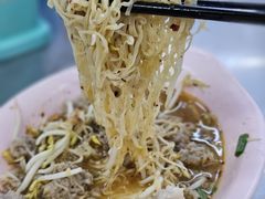 猪肉细米粉汤-榮泰米粉湯(Left Shop)