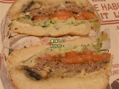 -The Habit Burger Grill 哈比特汉堡(爱琴海店)