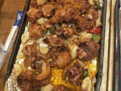 -老东镇啤酒屋海鲜加工·蒸汽海鲜·海鲜烧烤(台东店)