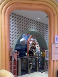 -奈尔宝·儿童乐园·亲子餐厅(华采天地店)