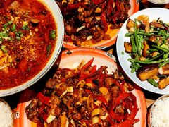 -柴窝堡22号辣子鸡·传承新疆菜